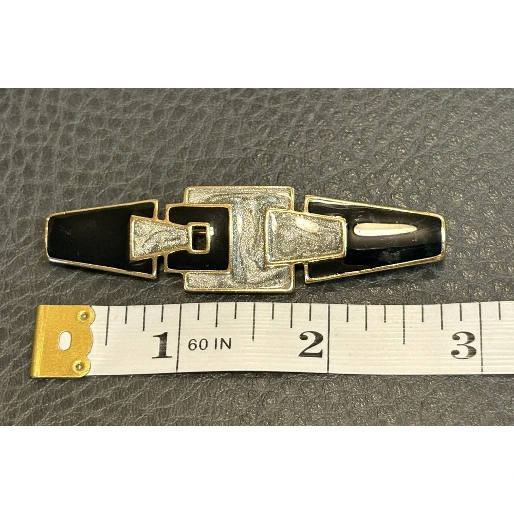 Vintage Trifari Brooch Bold Beautiful 80s Gold Tone Enamel Runway Brooch Pin